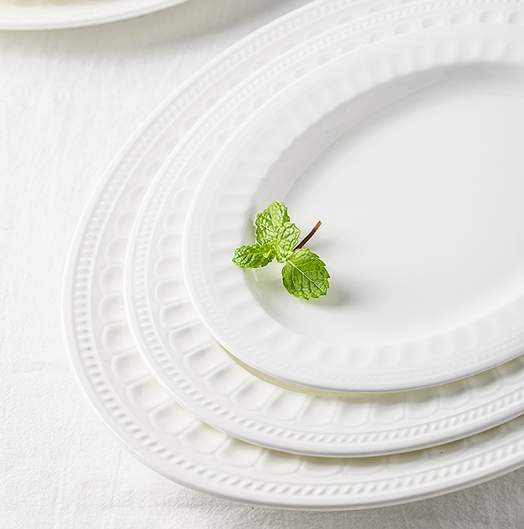 DINNERWARE