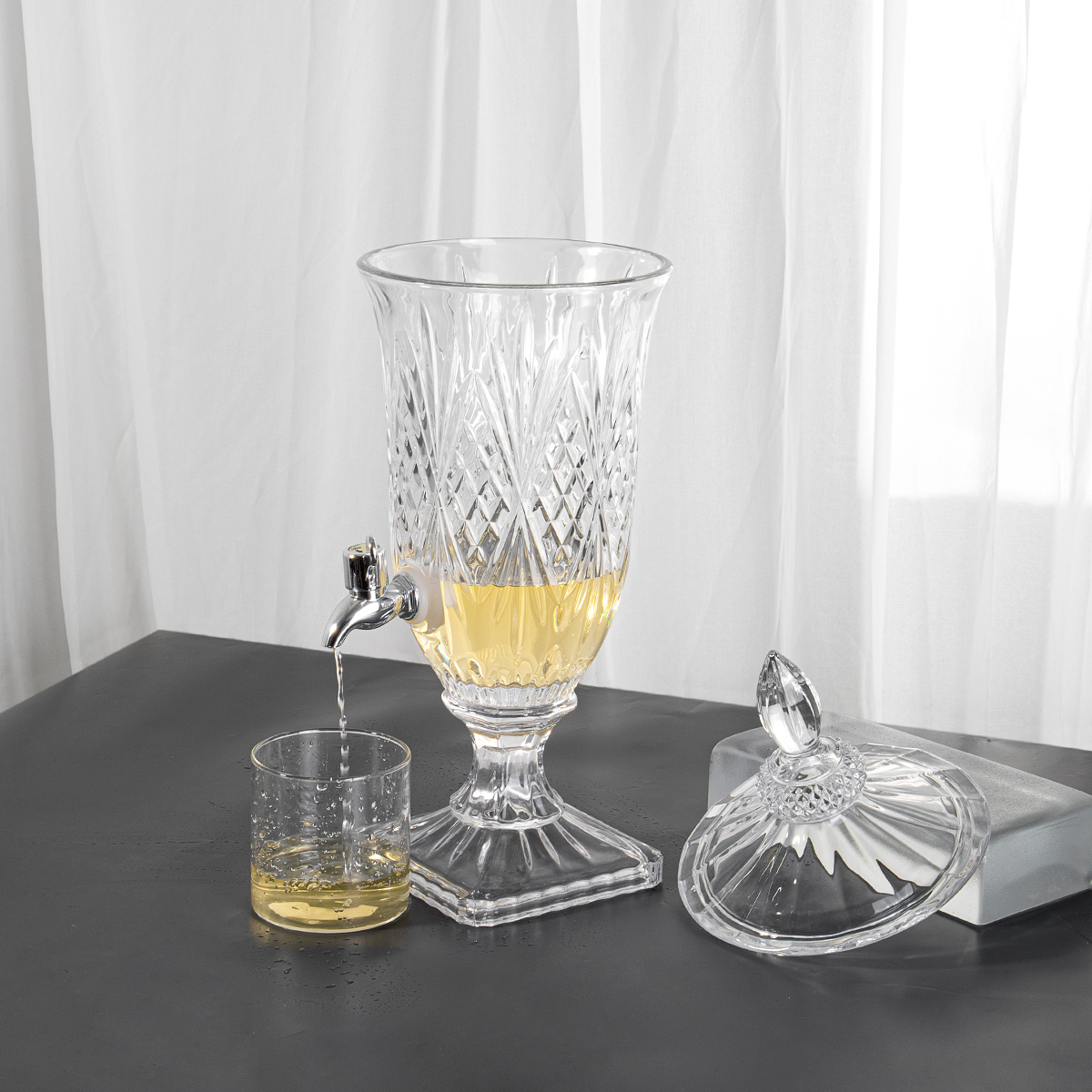 glass beverage dispenser