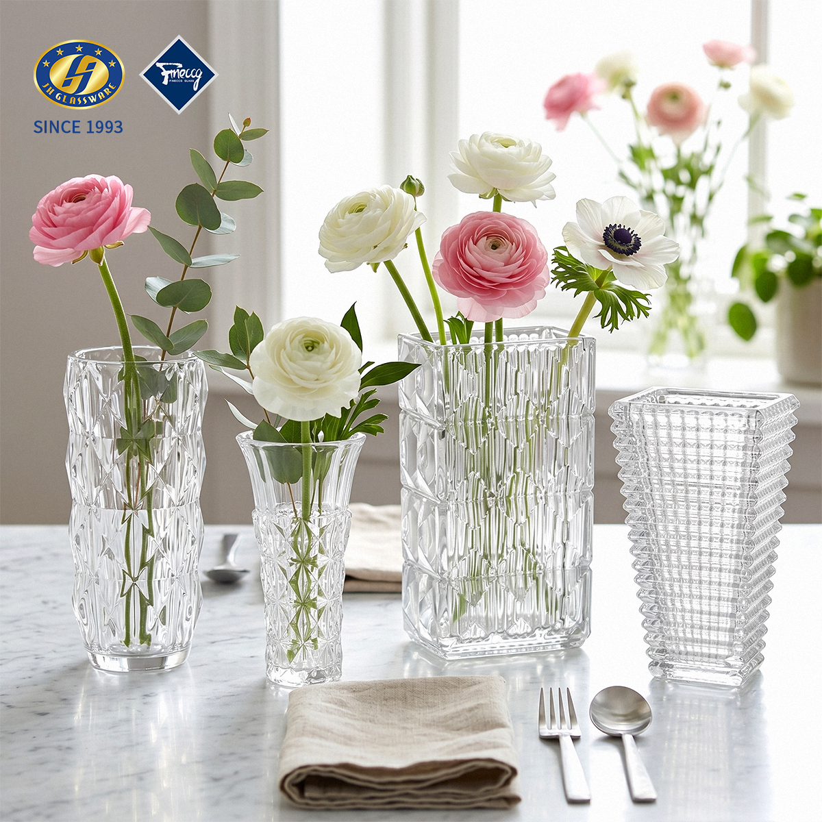 Multi-Size Vertical Striped Lead-Free Glass Bud Vase Straight Cylinder Single Flower Decor Vase Set For Wedding Table Home Centerpiece Decor OEM Custom